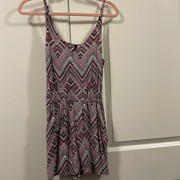 Romper - Picture 1 of 1